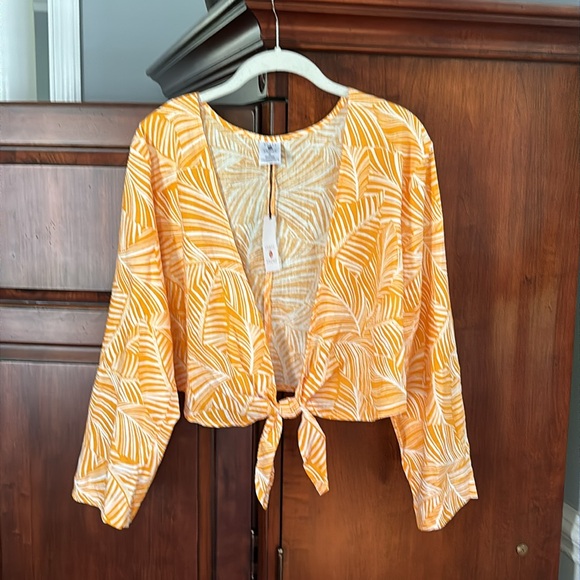 NWT Shade and Shore Tie Front Long Sleeve Swimsuit Coverup - Picture 5 of 7
